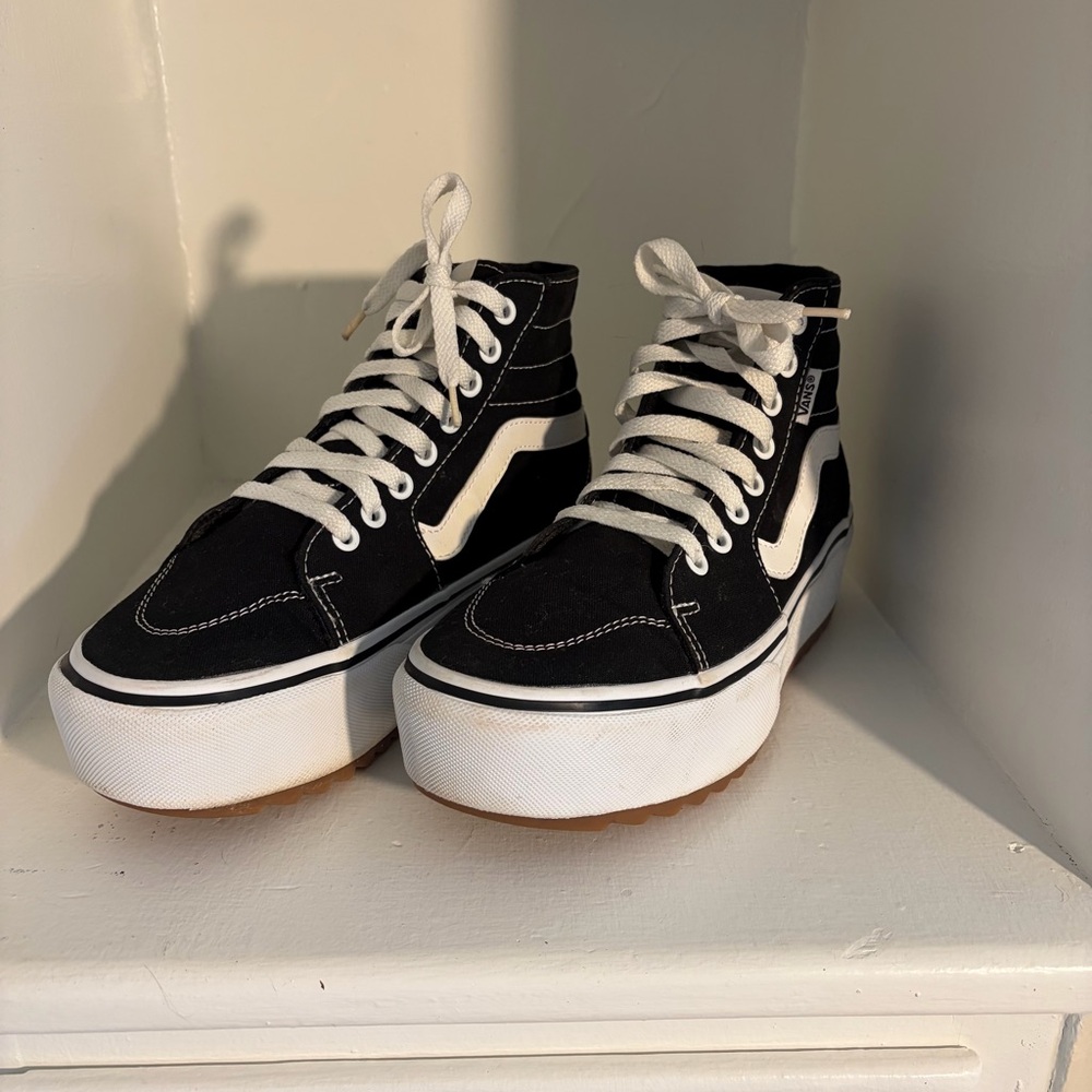 Vans Filmore High Tapered Platform Sneaker Women’s 7.5
